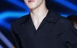 kpop men that can step on me