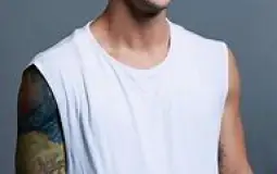 Josh Dun hairstyles/colour