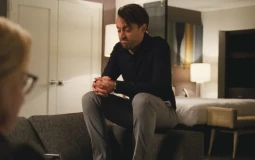 rating the way roman roy sits in chairs