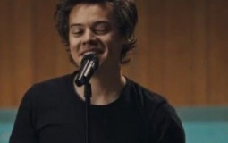 twitter war aka ranking harry styles’ eras