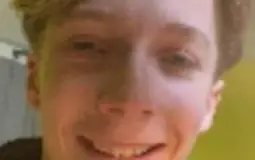 Baggarre avec la meute.