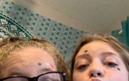 guy kris thinks r hot