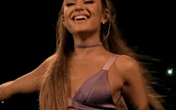 ariana grande - swt outfits