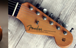 Electric Guitar Headstocks