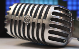 Podcast interfaces below 300$ (early 2023)